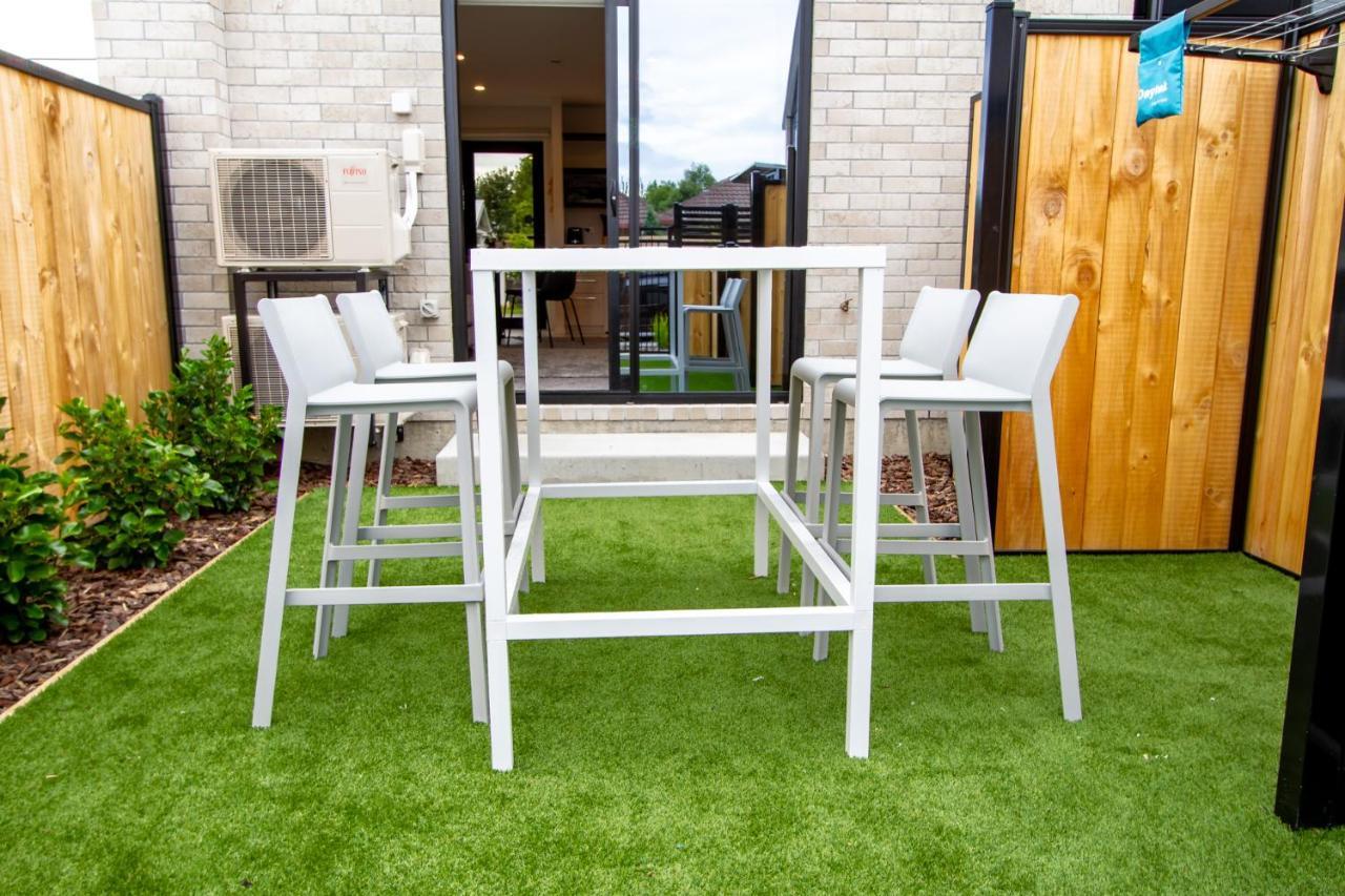 2 Bed Central Addington W/Park Christchurch Buitenkant foto