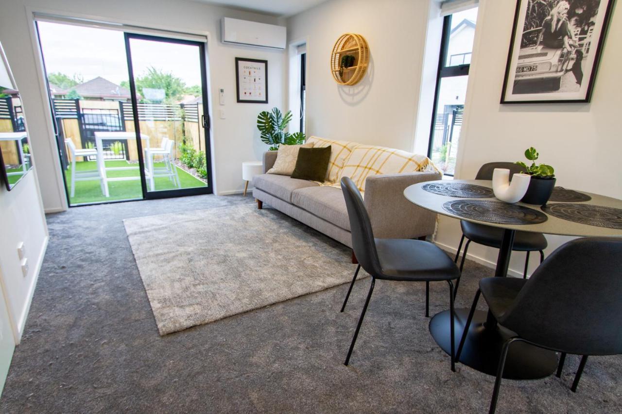2 Bed Central Addington W/Park Christchurch Buitenkant foto