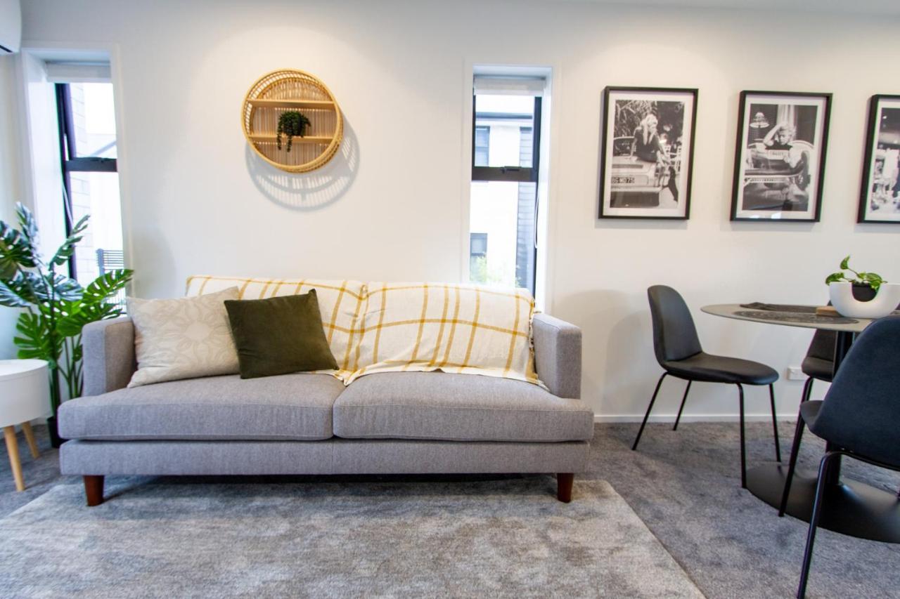 2 Bed Central Addington W/Park Christchurch Buitenkant foto